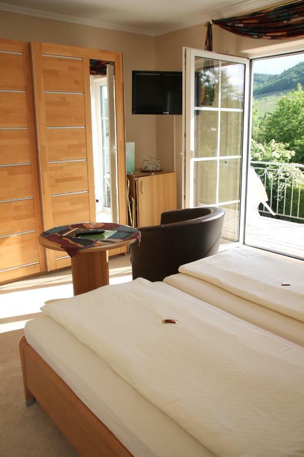 Wein- Und Gaestehaus Binz-meyer *