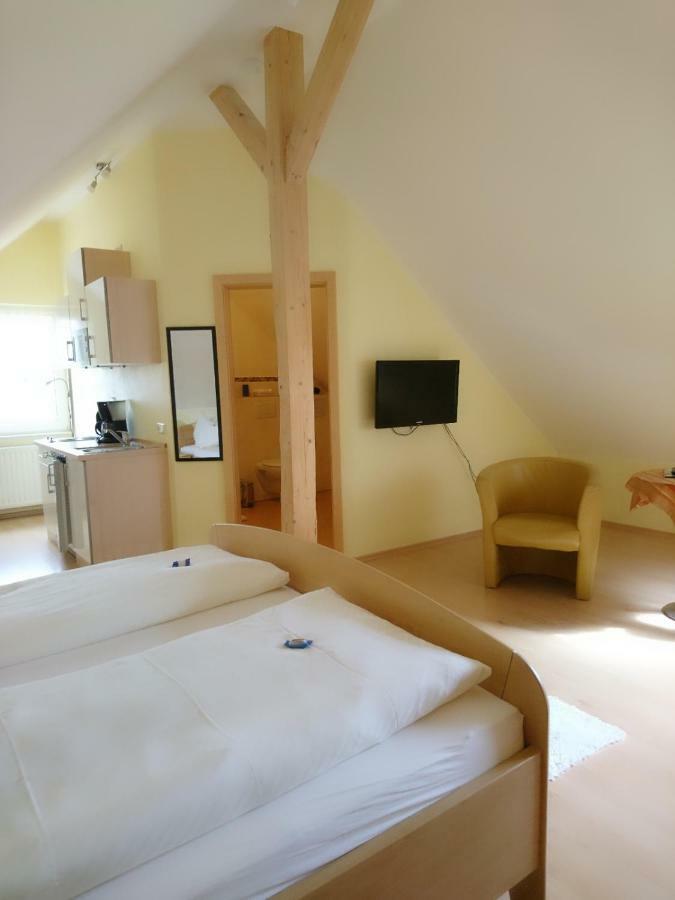 Wein- Und Gaestehaus Binz-meyer